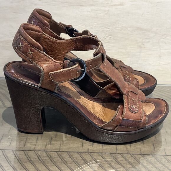 BORN Leather Sandals Heels Strappy Platform BOHO Brown Womens Size 7 buckle leat - Picture 4 of 9